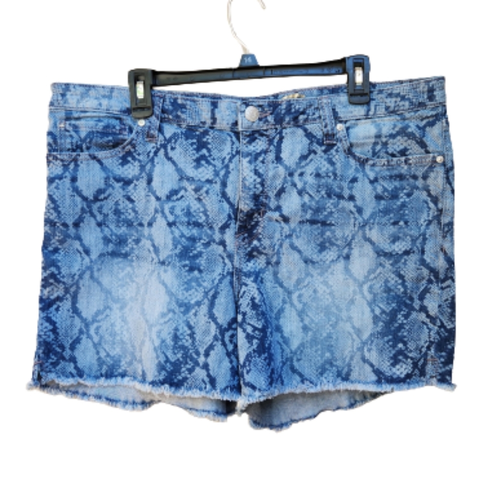 Seven7 Weekend Denim Shorts Python Indigo Snakesk… - image 2